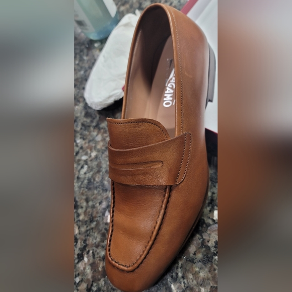 Salvatore Ferragamo Sunset Loafer - Picture 9 of 12